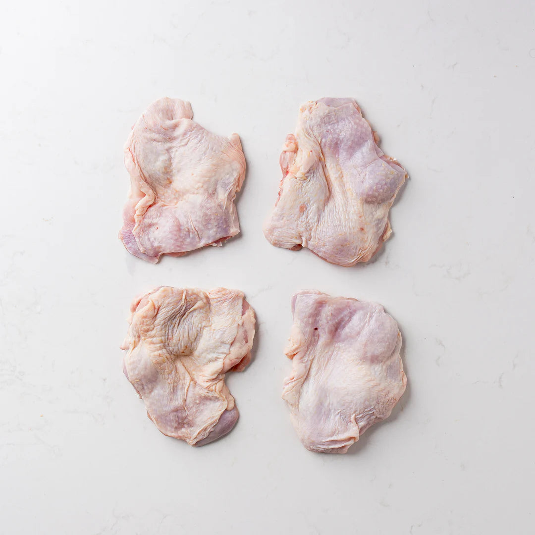 Boneless Chicken Thighs Skin-On (6 lbs / 2.7 kg)